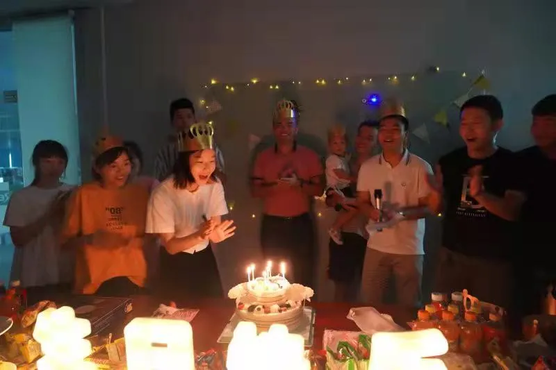 Reeman Robot Mid-Autumn Festival Party & September Geburtstagsfeier