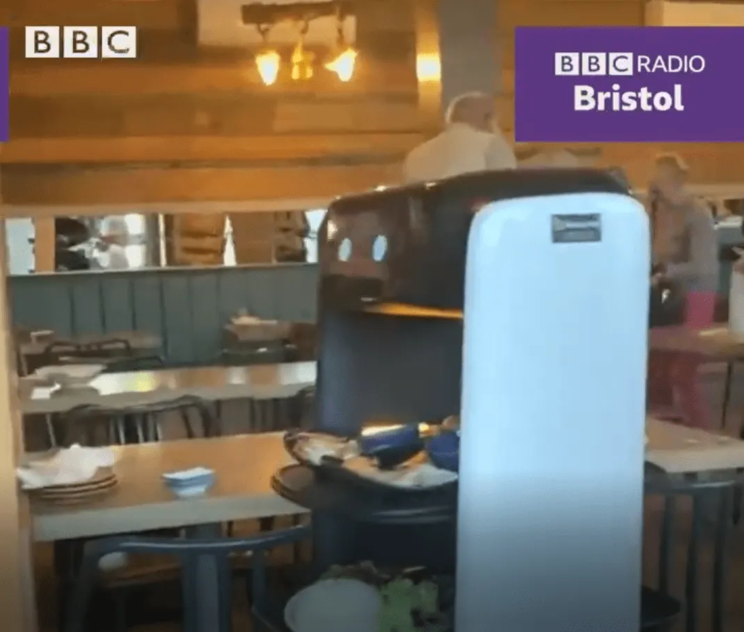 Herzlichen Glückwunsch an Reeman Deligo Delivery Robot für das exklusive Feat...